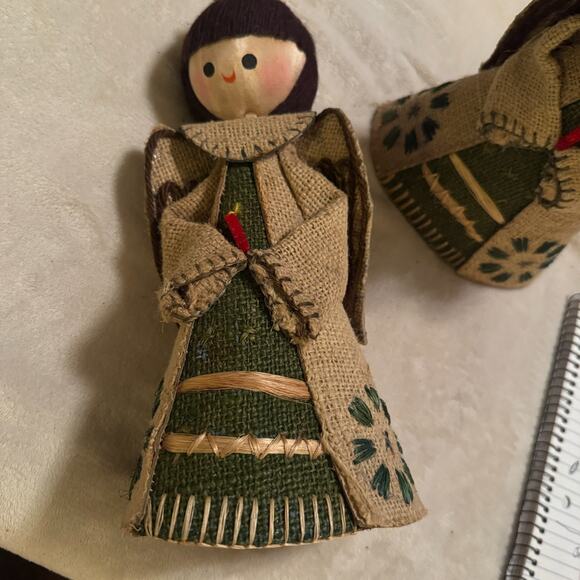 Lot of 3 Vintage 1960's Burlap Cardboard Angels Christmas Taiwan Folk Art Cute - Picture 3 of 6